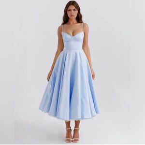 Almond Muse midi dress